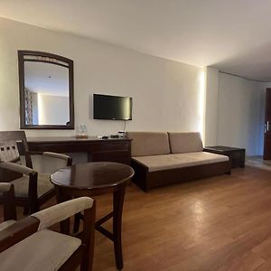 Superior Deluxe King Room